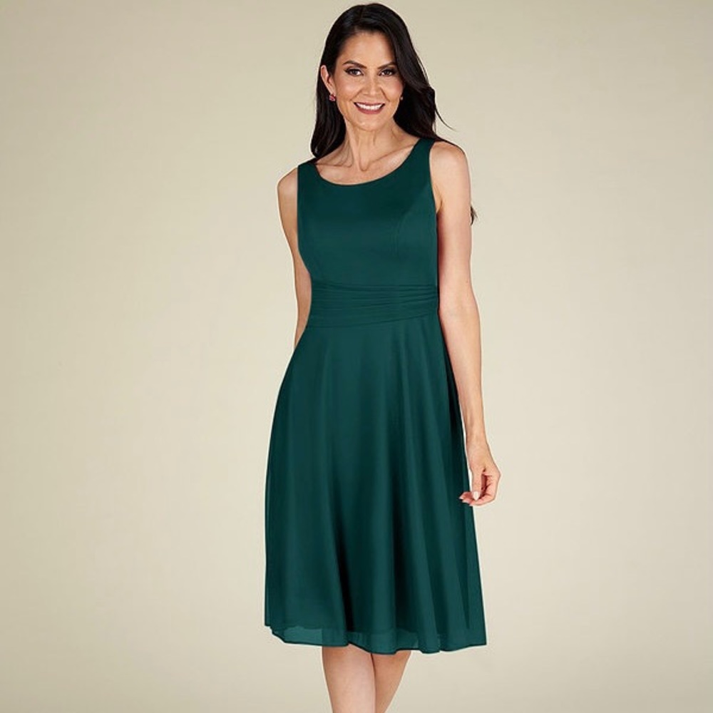 AZAZIE "Sunny" Special Occasion Knee Length Dress | Size 8